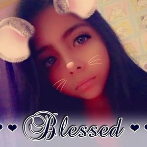 Meet your Posher, Elaine